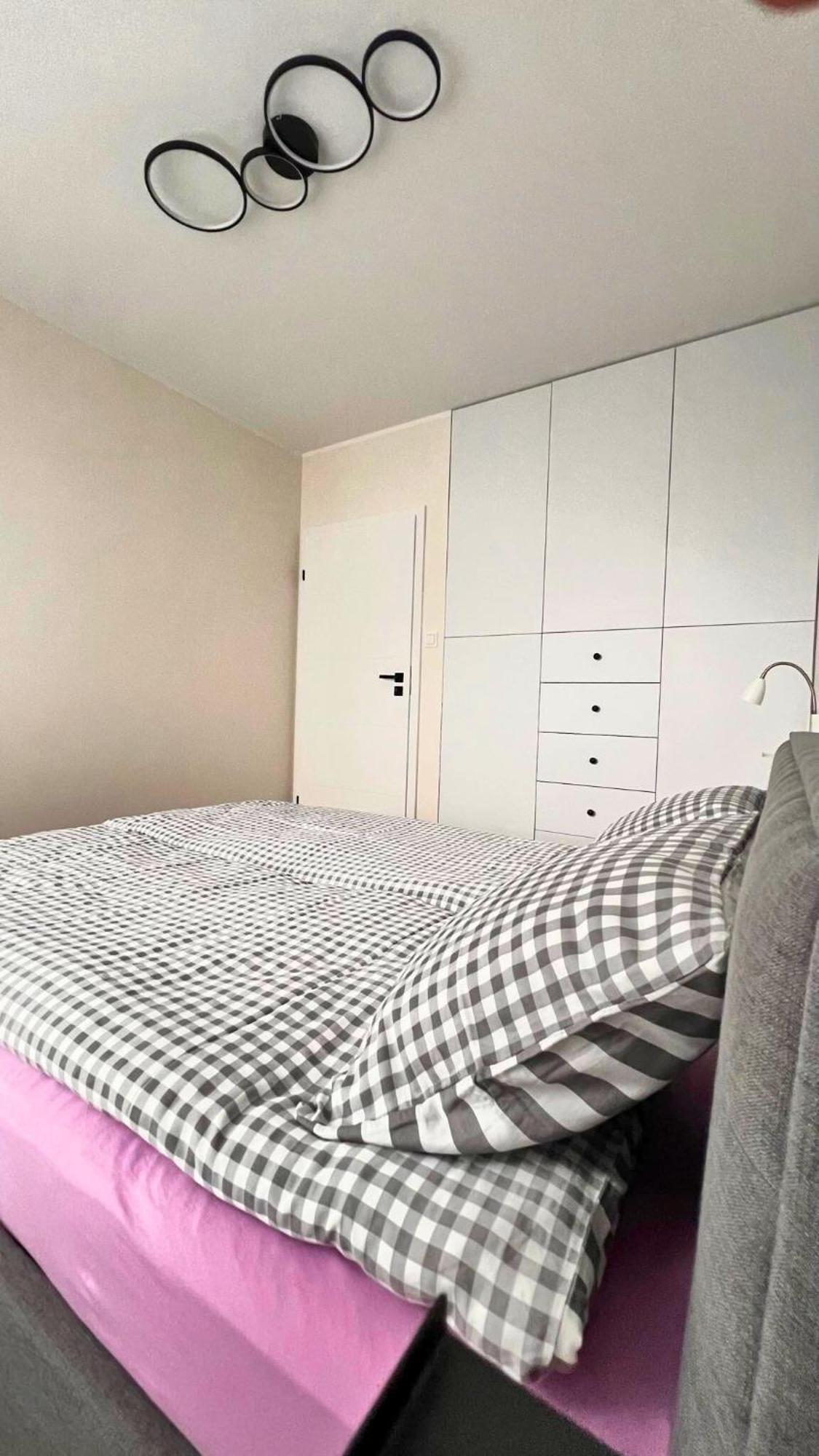 Apartament Purple Poznań Exterior foto